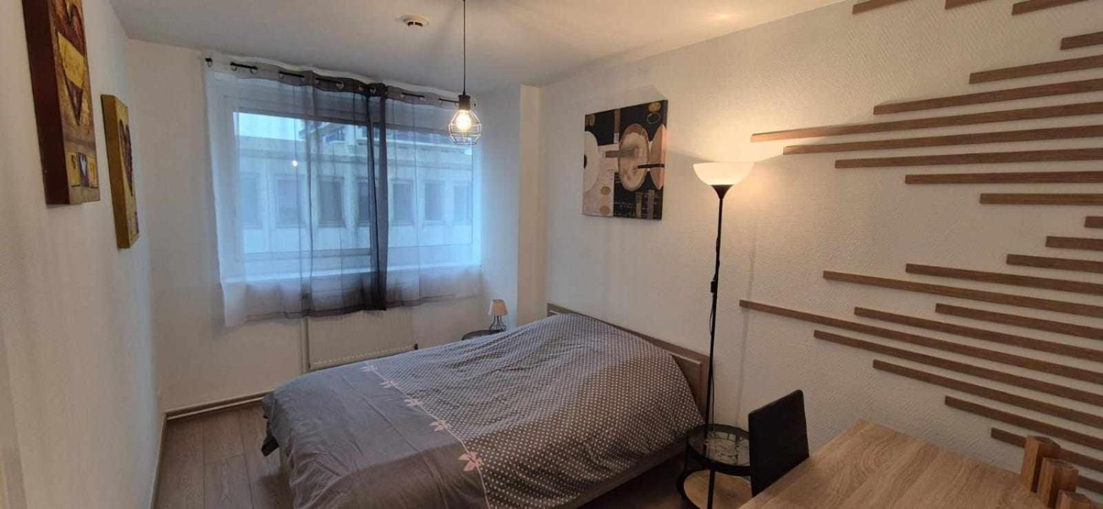 Nouveau !! Appartement Confortable Totalement Renove Avec Parking Gratuit - Hypercentre De Nancy Zewnętrze zdjęcie